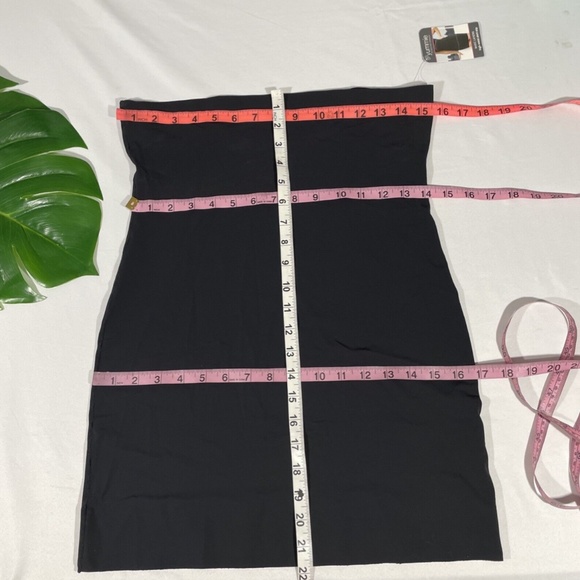 NWT Yummie [ PLUS 1X ] Yulia‎ High Waist Smoother Slip Skirt Black - Picture 11 of 12